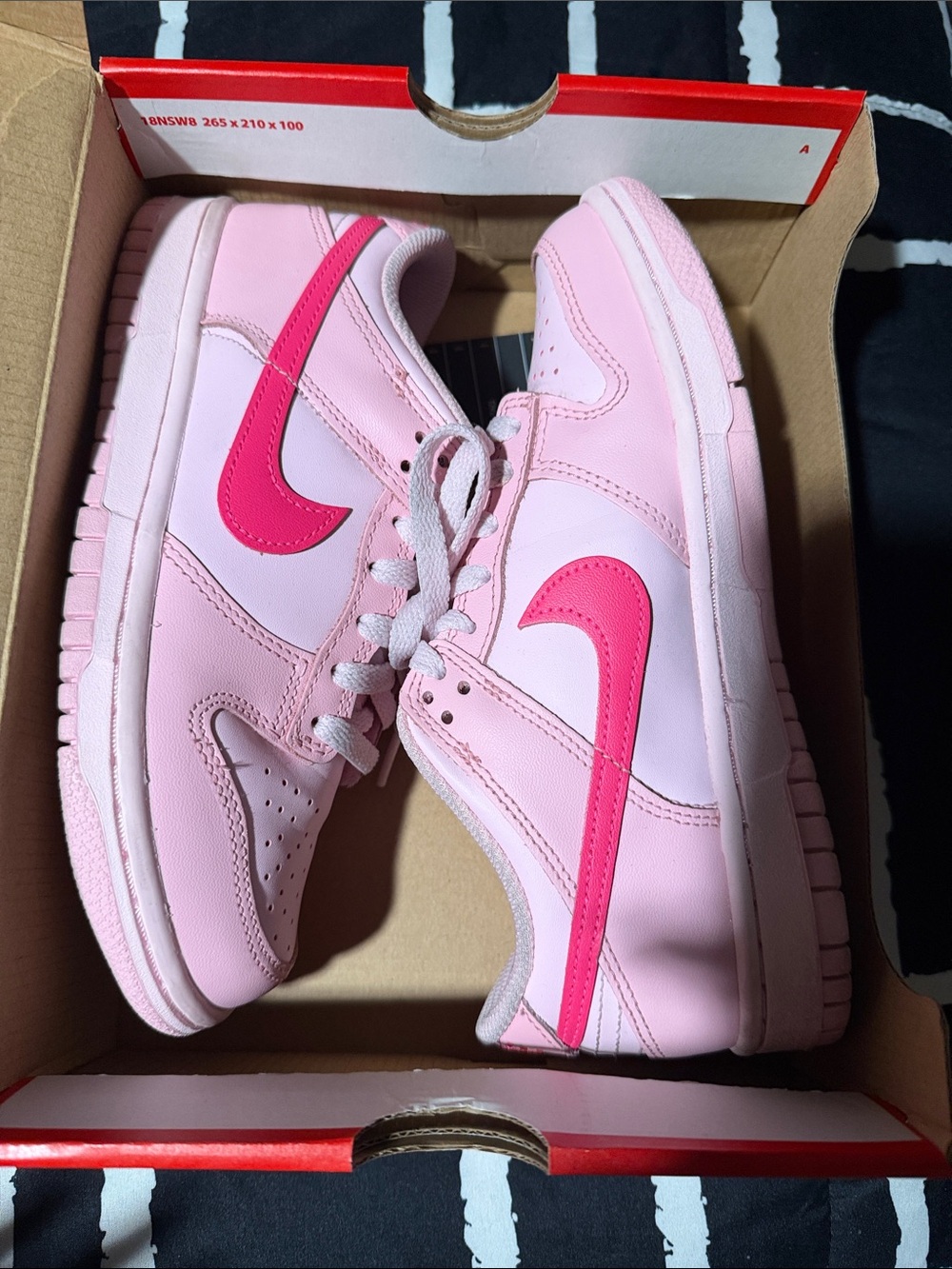 Nike Women's Low-Top Sneakers - Light Pink with Hot Pink Swoosh
